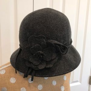 Charcoal wool hat